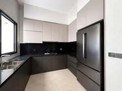 Hillview Villas (D23), Terrace #581859141